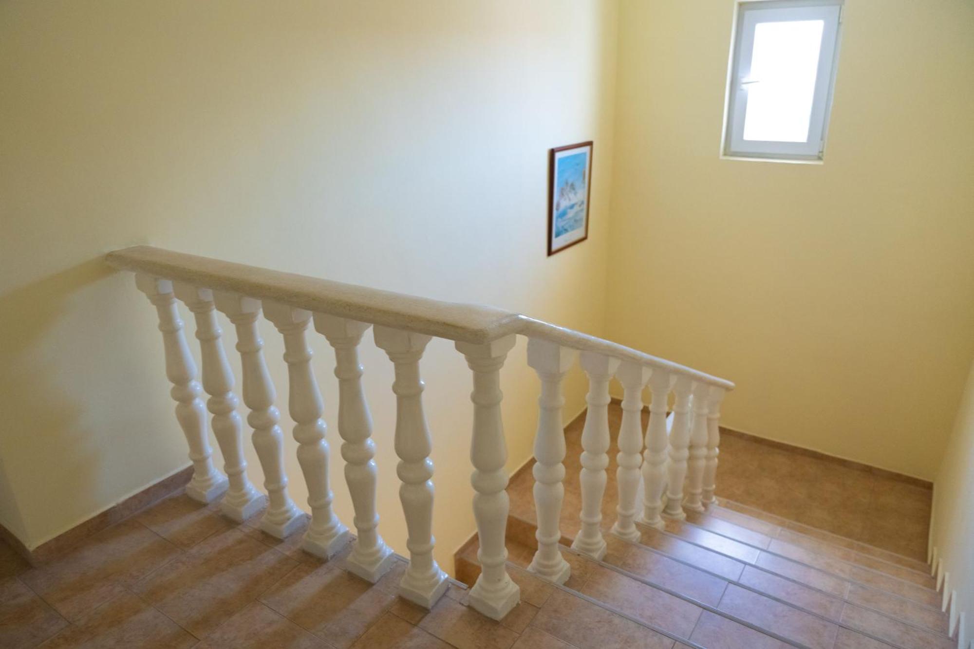 Zlatna Ribka Hotel Chernomorets Ngoại thất bức ảnh